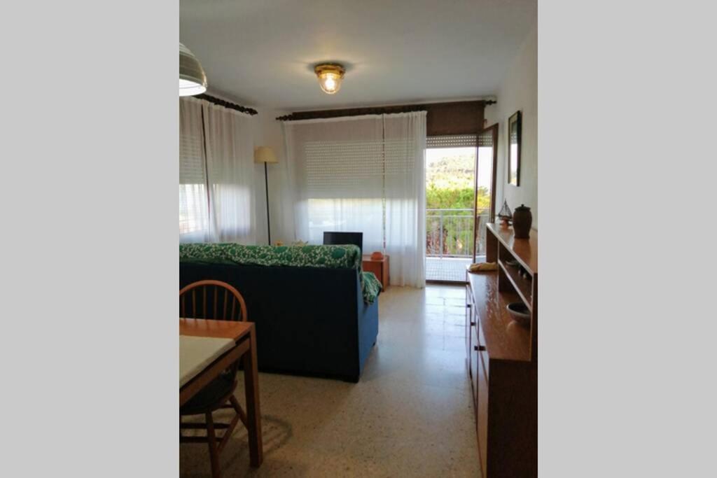 Apartamento con terraza en la playa de La Fosca Palamós Exterior foto