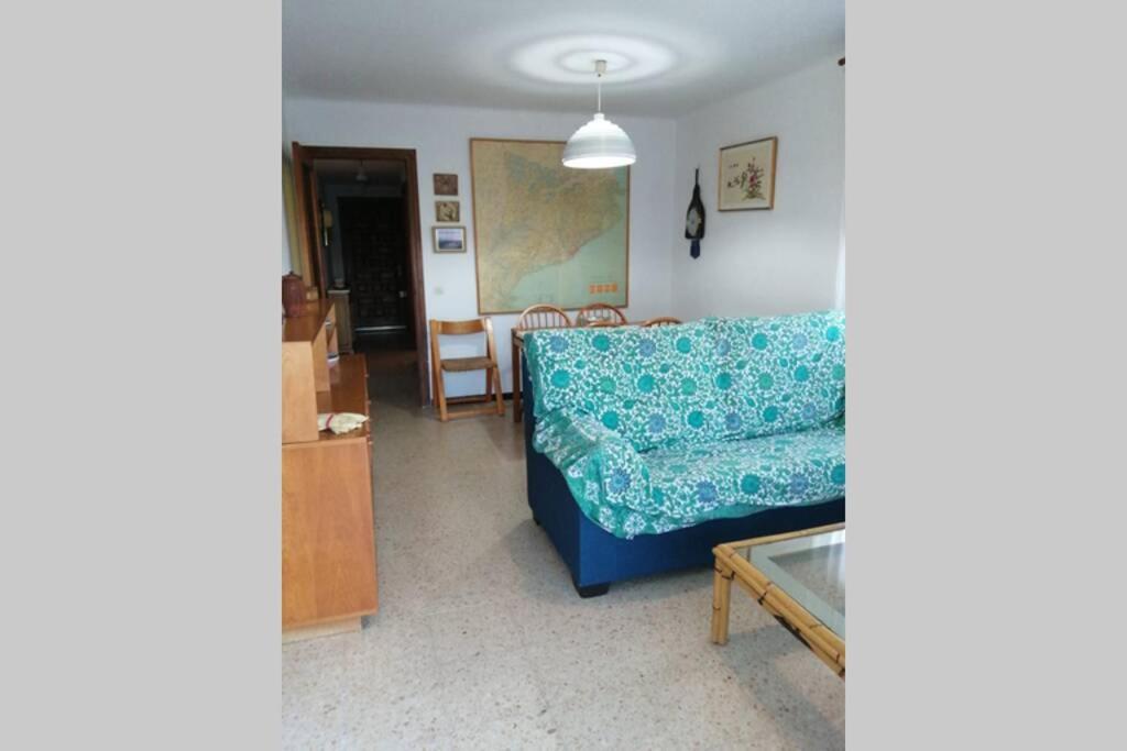 Apartamento con terraza en la playa de La Fosca Palamós Exterior foto