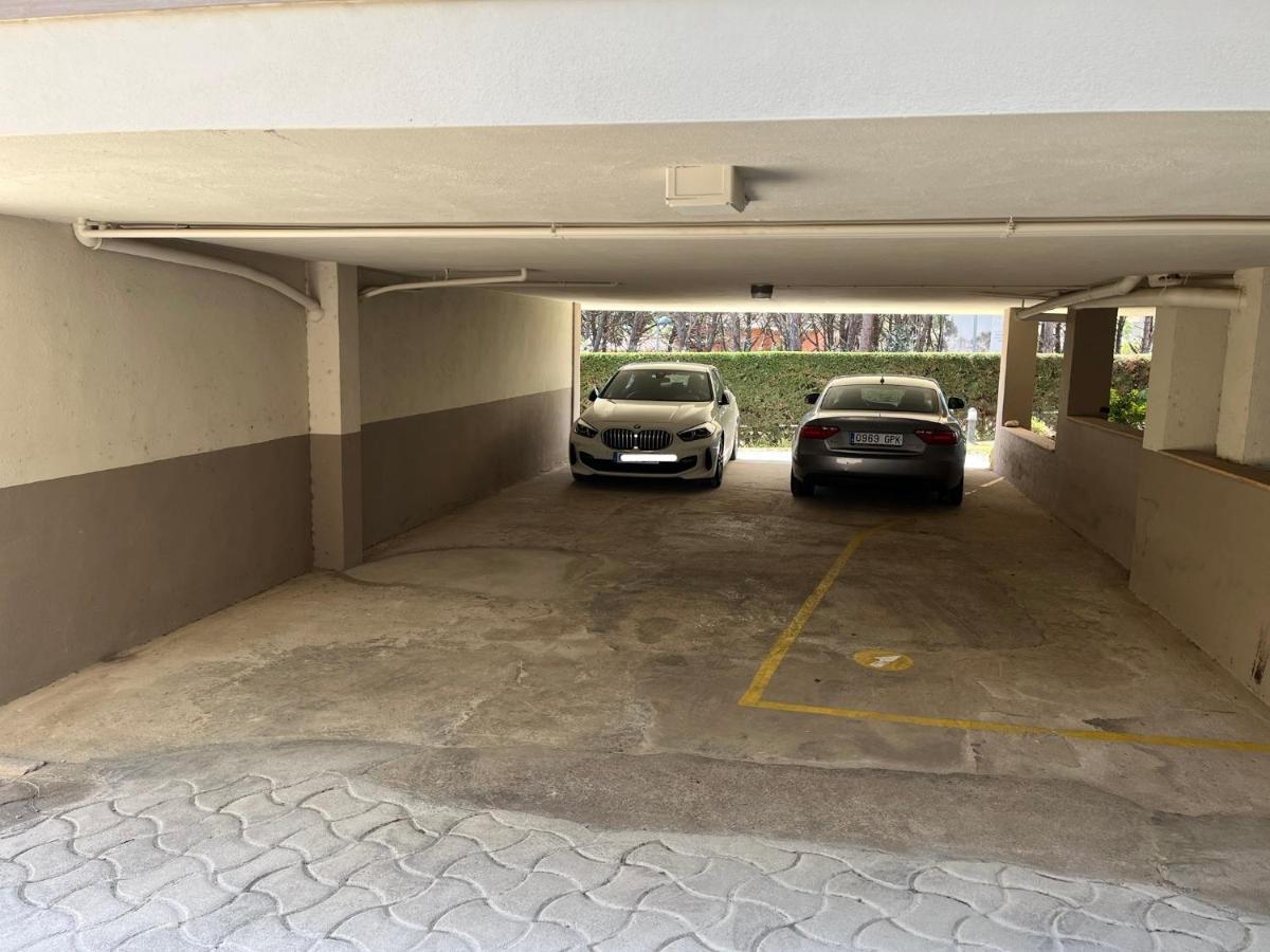 Apartamento con terraza en la playa de La Fosca Palamós Exterior foto